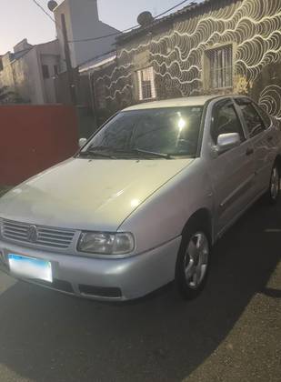VOLKSWAGEN POLO 1.8 MI CLASSIC SPECIAL SEDAN 8V GASOLINA 4P MANUAL VOLKSWAGEN POLO 1.8 MI CLASSIC SPECIAL SEDAN 8V GASOLINA 4P MANUAL